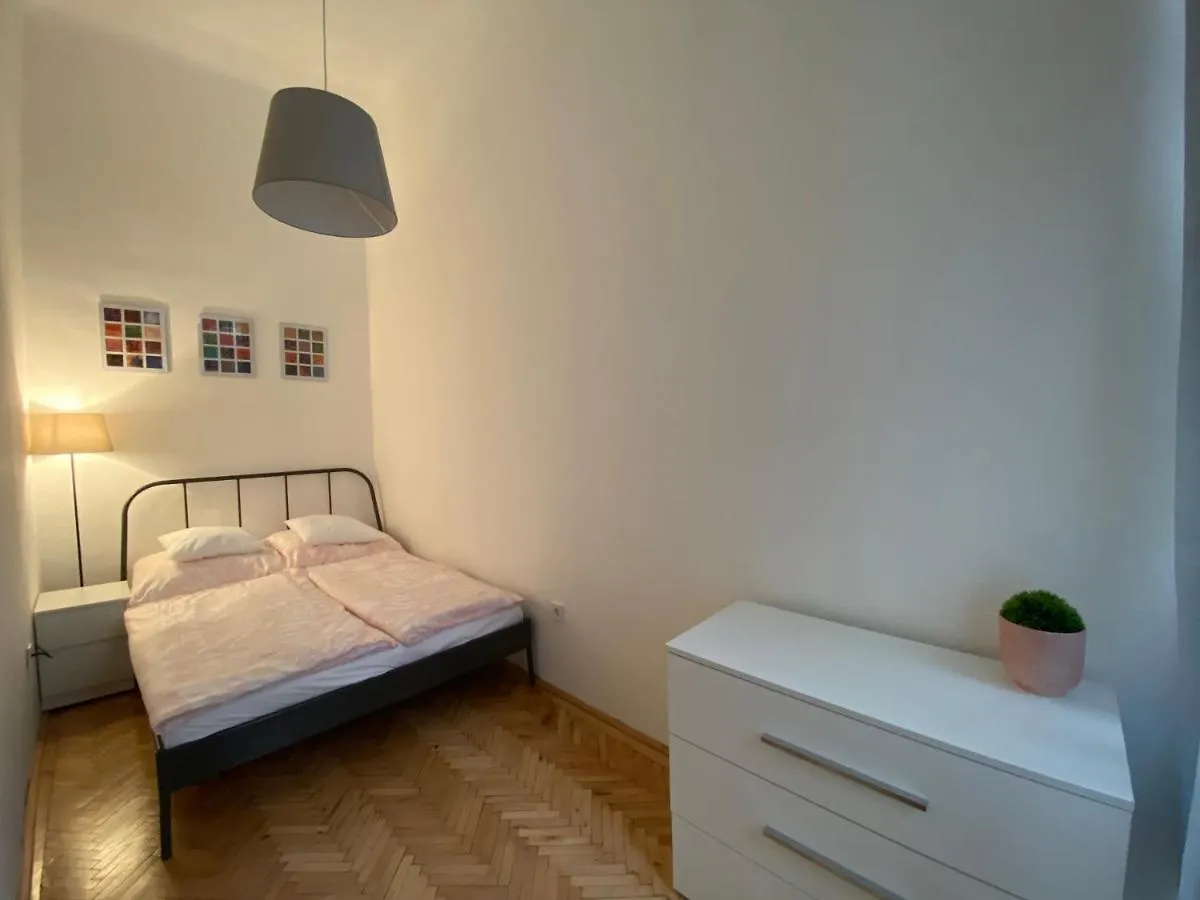 3 Bedrooms- Central Quarter Apartment Budapest